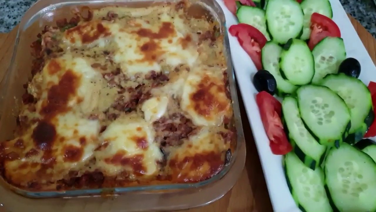 مسقعة الخضار😋😋 ببيشاميل جديد بمكون سري 😊😊