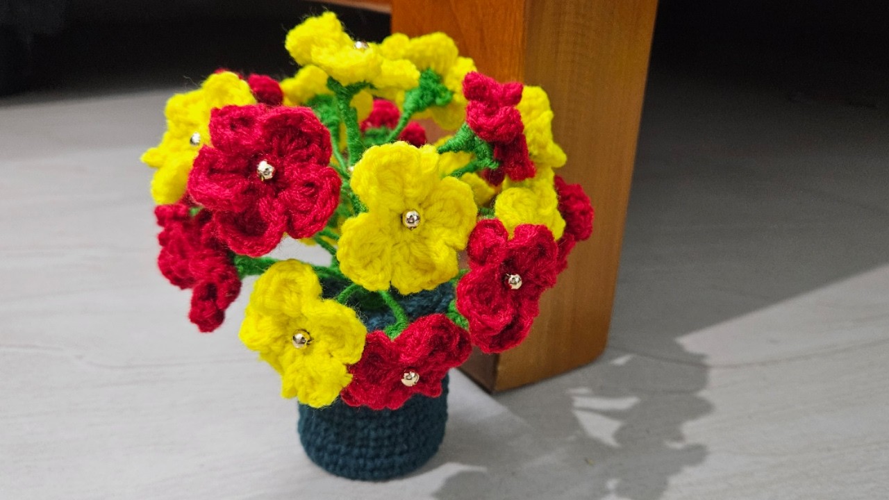 Crochet flower bouquet