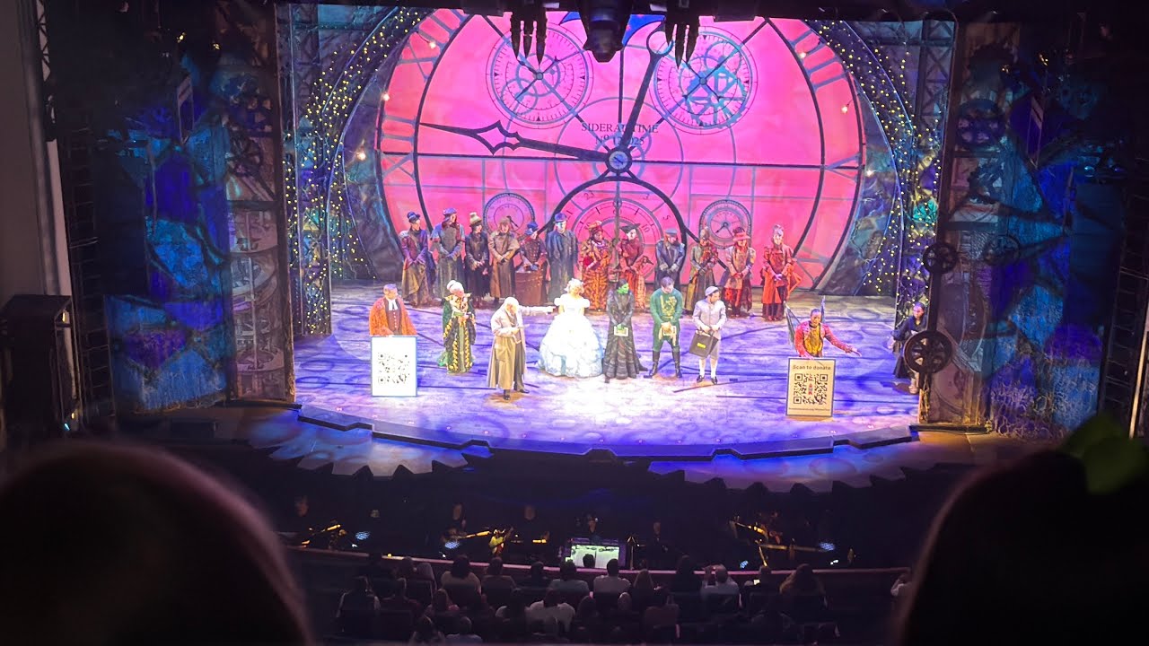 Wicked The Musical 10/11/25 curtain call at Belk Theatre, Charlotte NC with special announcement.