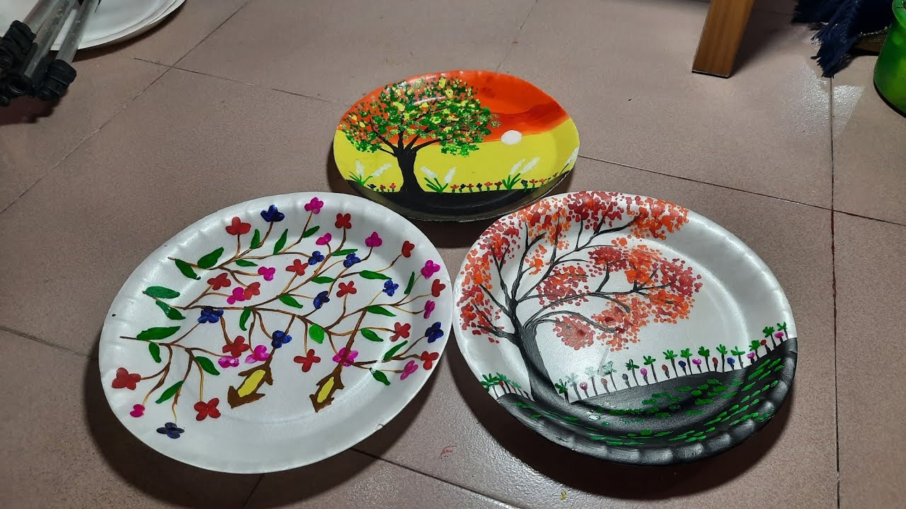 রেস্টুরেন্টের ওয়ান টাইম প্লেট দিয়ে ওয়াল সাজিয়ে নিলাম। (Wall decoration with one-time plate).