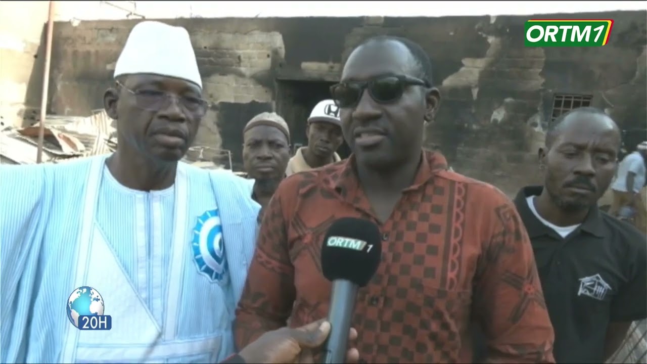 Incendie | Le ministre de la culture et de l'artisanat M. Andogoly GUINDO au chevet FOUNETRA MEUBLES