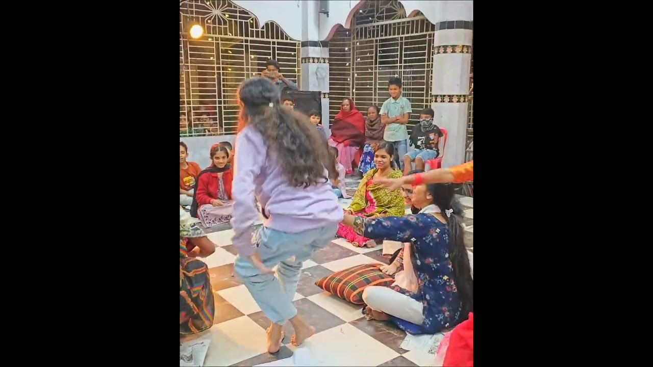 আমার মন্দিরে বালিস খেলায় সকল মহিলা😍 #foryou #viral #games #viralvideo #youtube 