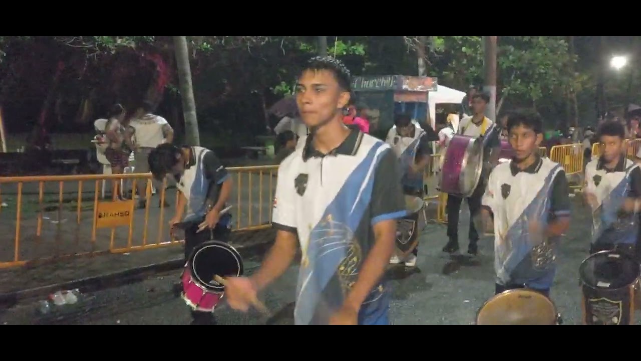Playas del Coco y Upala presentes en el desfile de la Puntareneidad