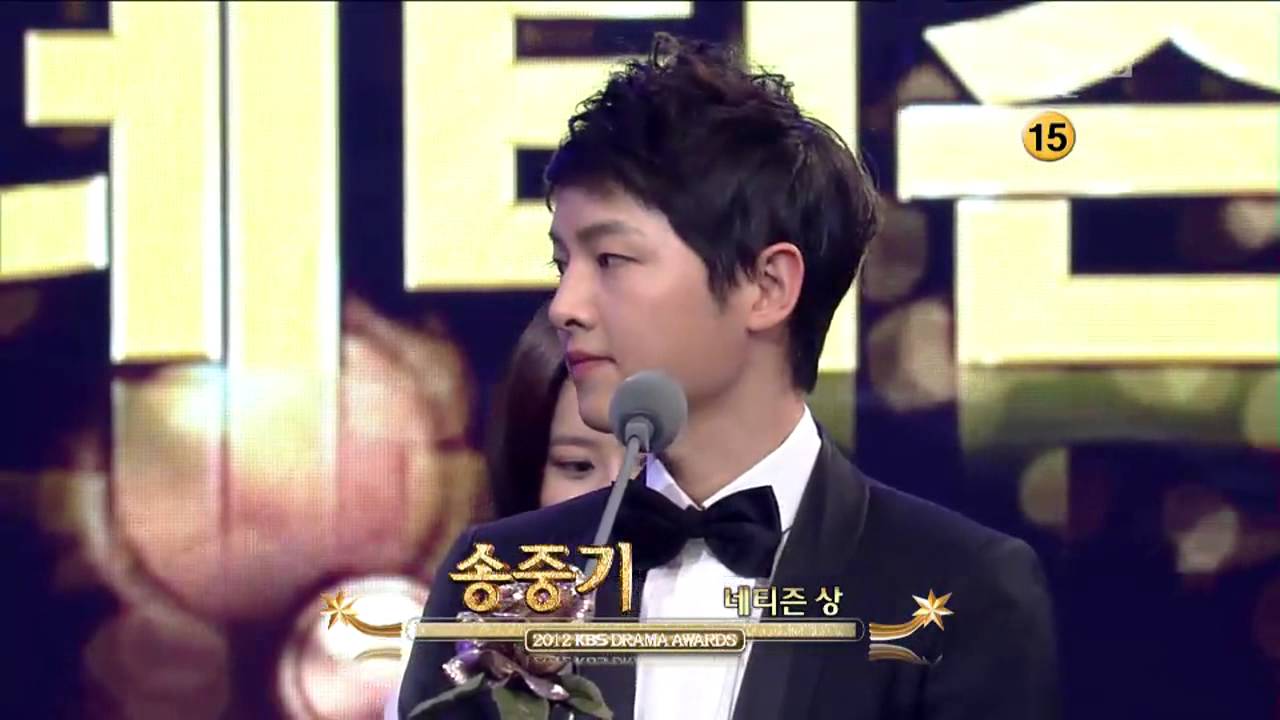 SONG JOONG KI & MOON CHAE WON (Netizen Award @ 2012 KBS DRAMA AWARDS)