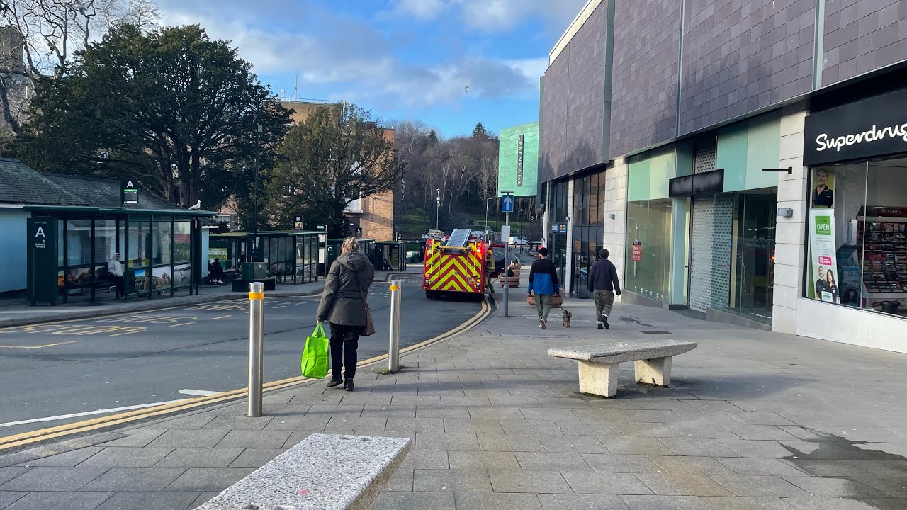 Firefighters At Abandoned Building In Bangor Due To Fire Alarm Being Triggered By Smoke!