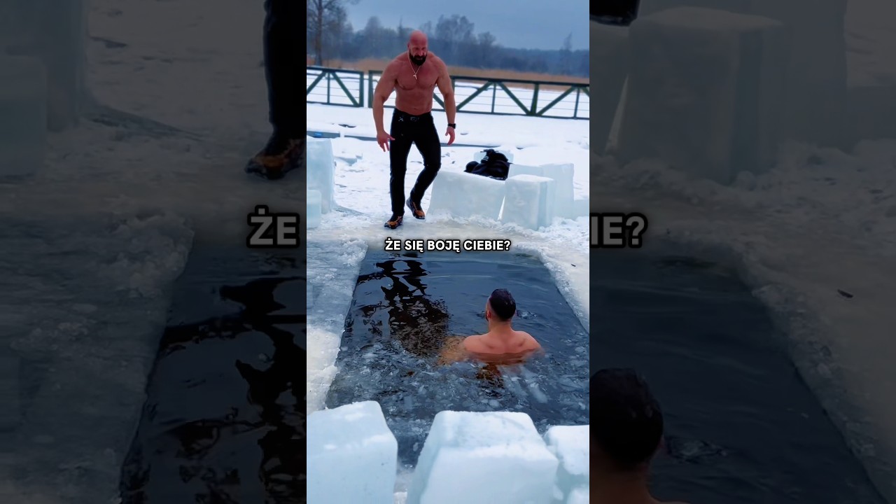 CHCIAŁ MNIE POBIĆ, ALE WSKOCZYŁEM DO PRZERĘBLA 🧊