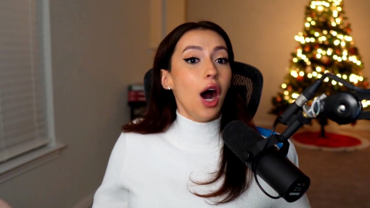 ClaraAtWork for 9 min | Out of Context #2