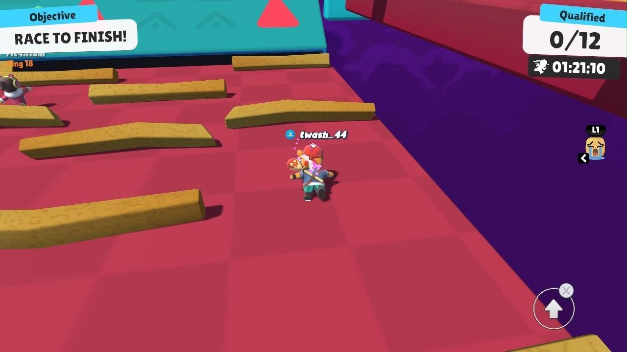 Sister trys to play stumble guys