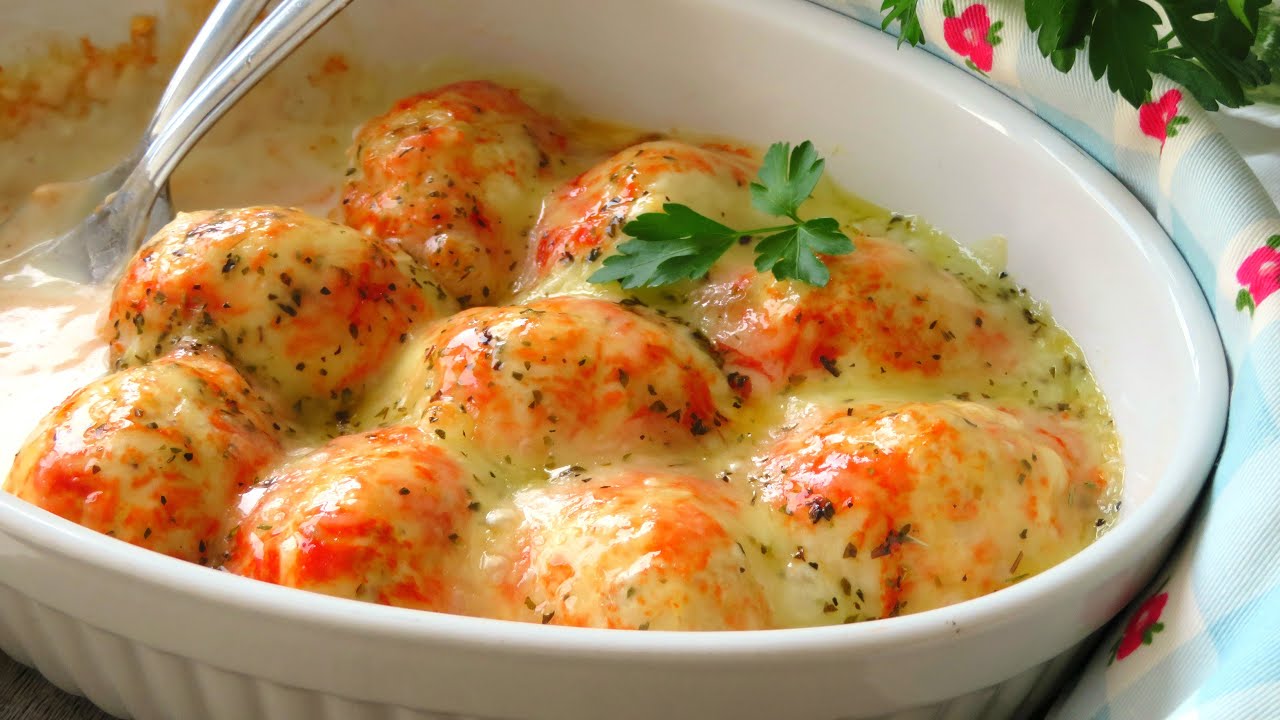 Huevos rellenos con bechamel. MUY FÁCIL Y RÁPIDA
