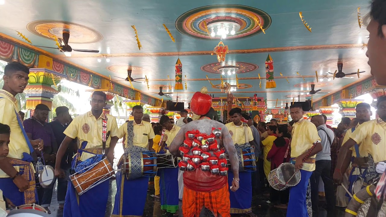 SRI MAHA MARIAMMAN URUMI MELAM (CJ BROTHER'S) CHEROH RAUB