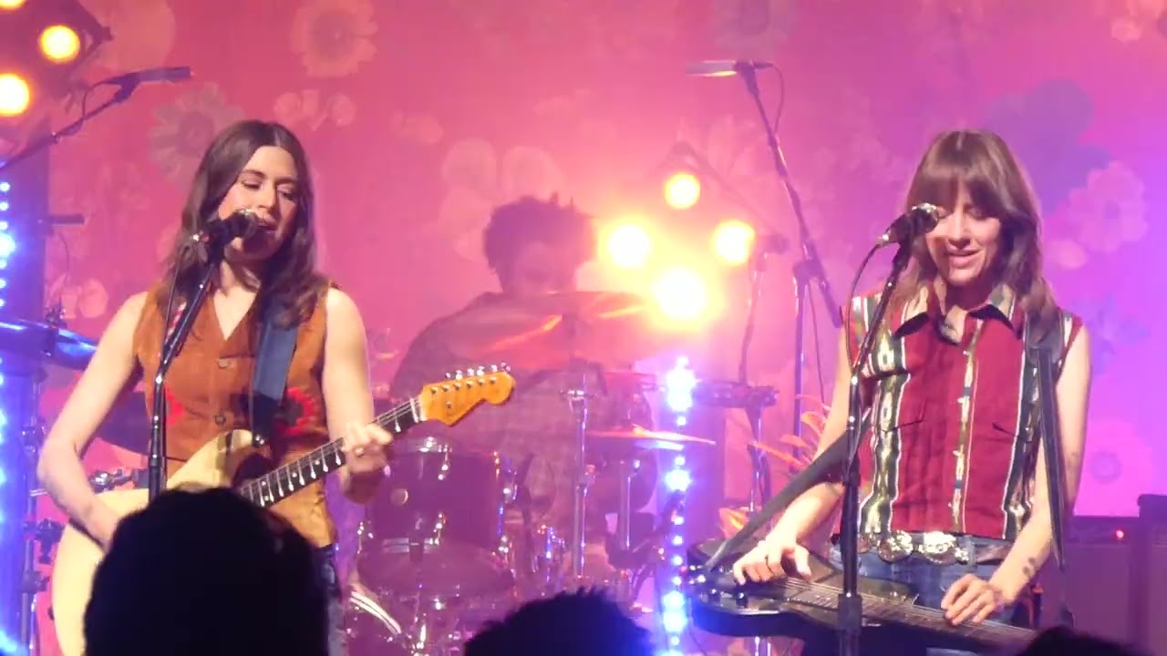 Larkin Poe - Nowhere Fast @ The Roma