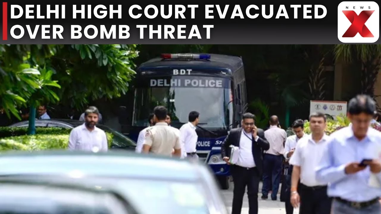 Delhi High Court Temporarily Closed | Delhi High Court Evacuated After Bomb Threat