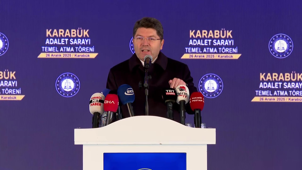 Bakan Tunç, #Karabük Adalet Binası Temel Atma Töreninde konuşuyor.