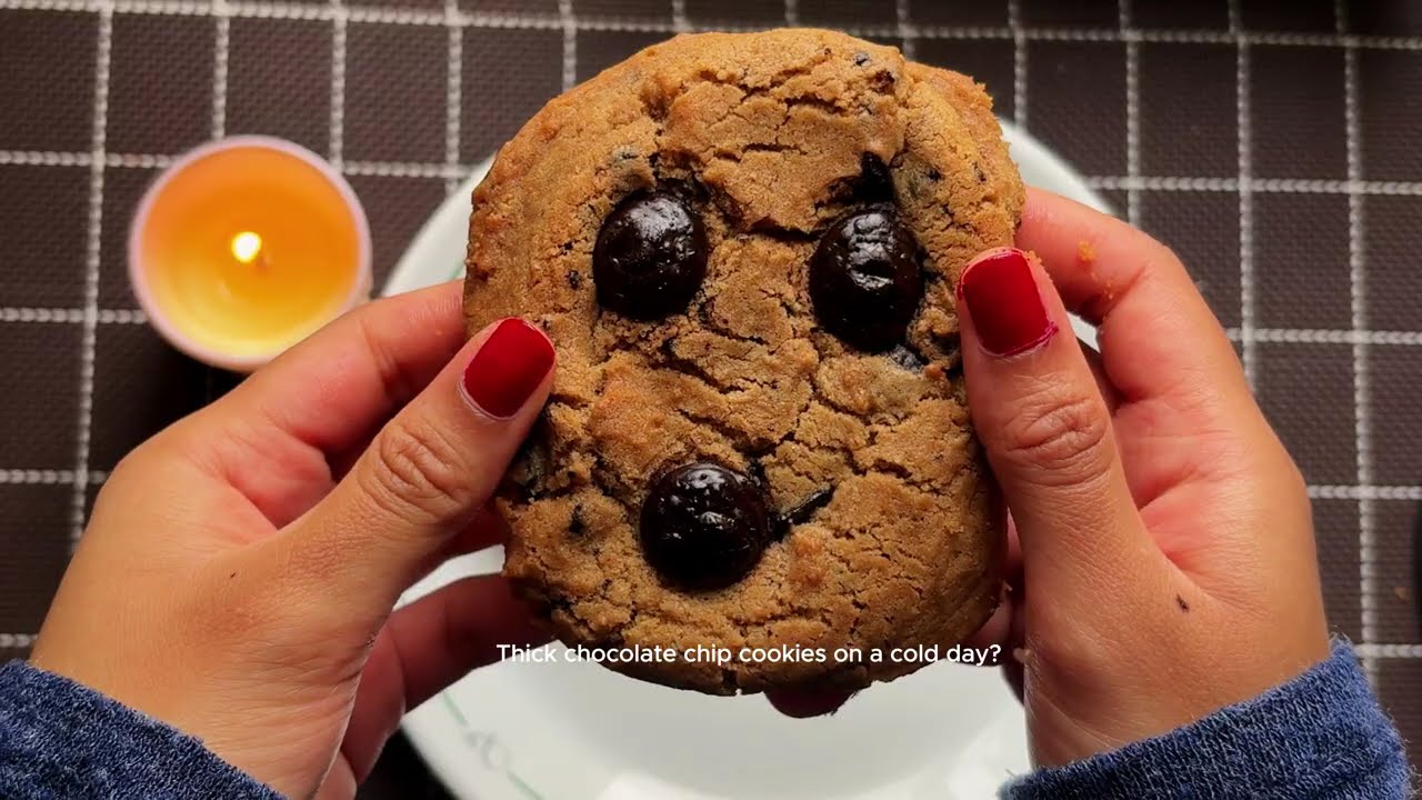 Thick chocolate chip cookies?🤎 | Cozy Baking With Me