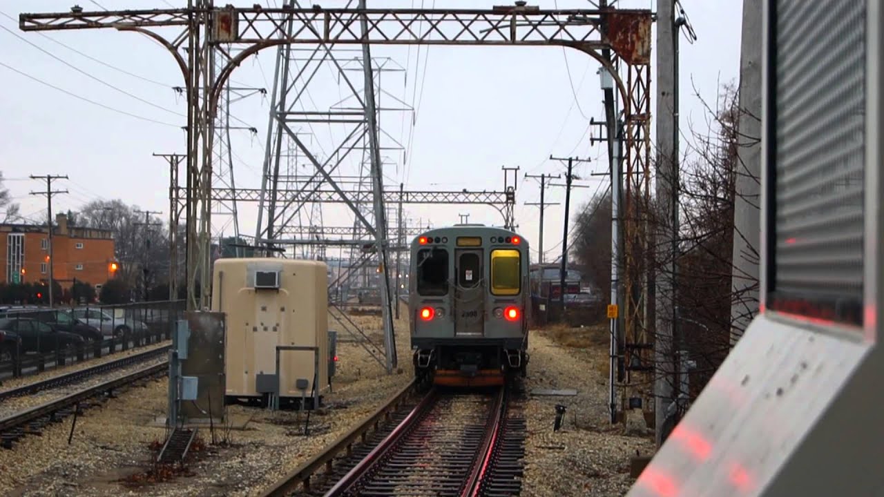 [Chicago Transit Authority] Howard Bound Set of Budd 2600 Series Cars Departing Dempster-Skokie