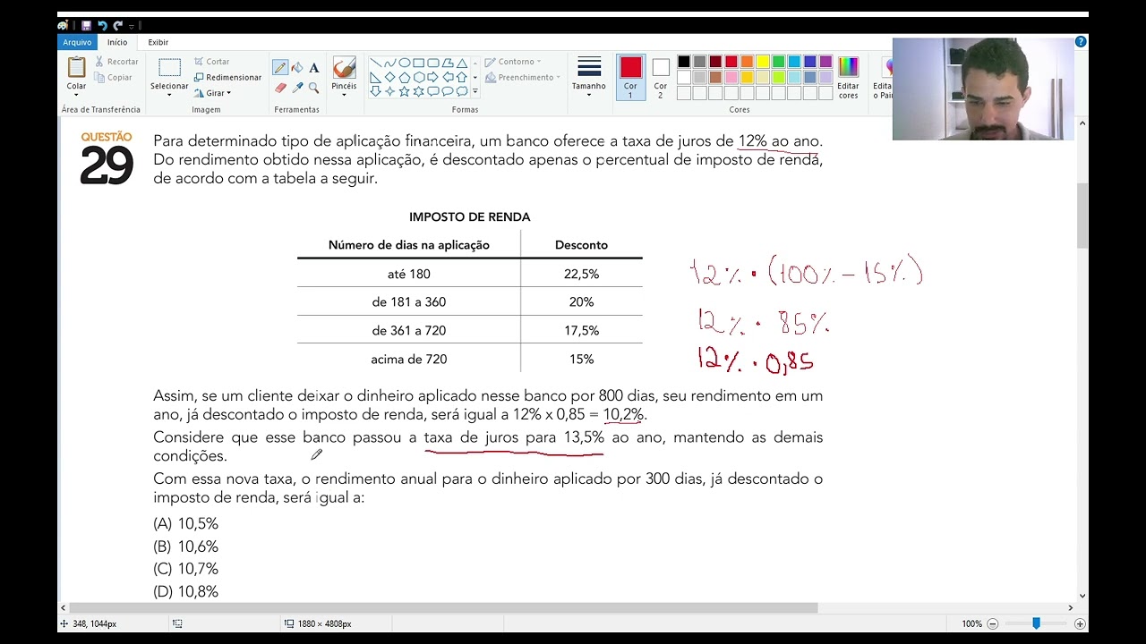 Para determinado tipo de aplicação financeira, um banco oferece a taxa de juros de 12% ao ano.