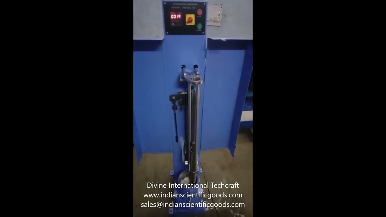 Automatic Soil Compactor or Proctor / CBR Universal Compactor for compacting soil specimens