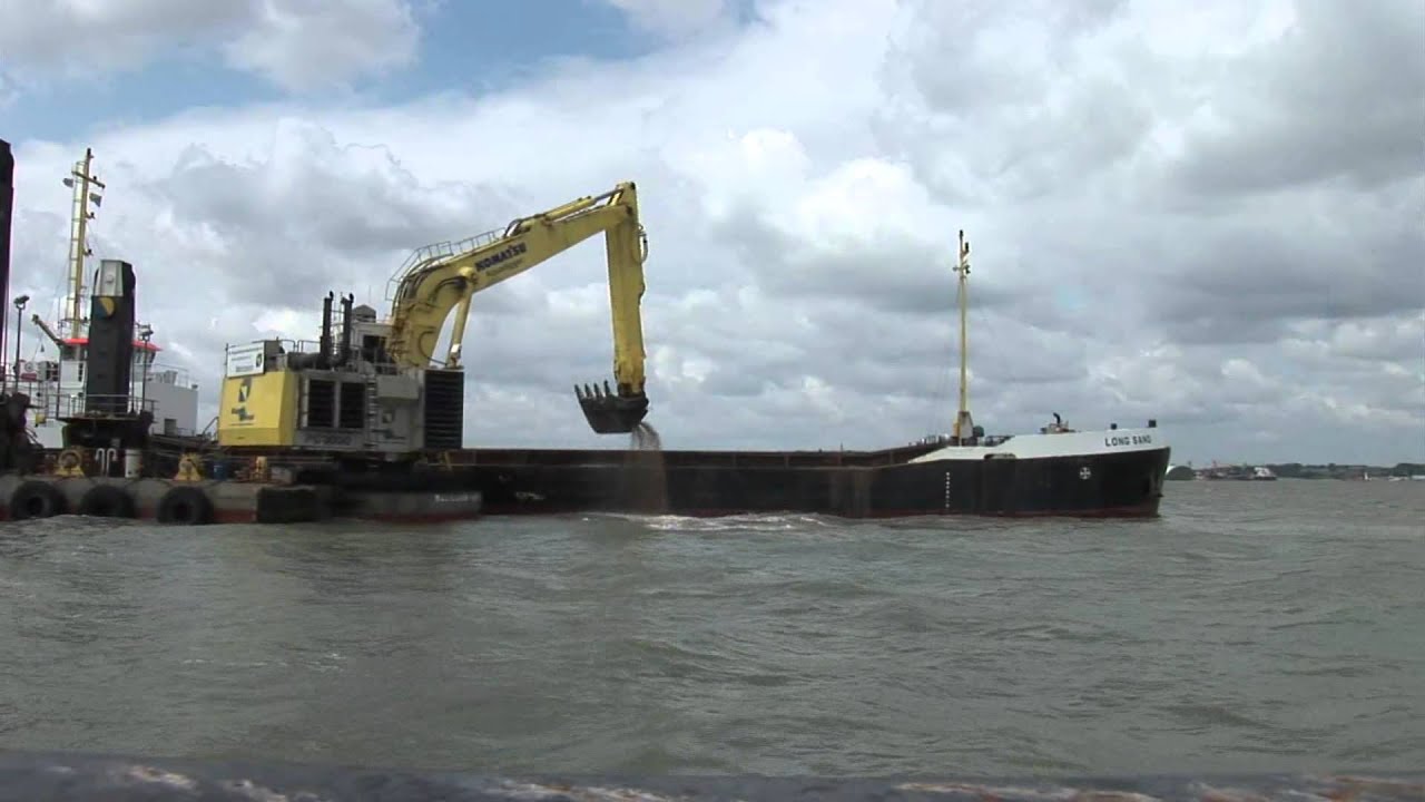 Berths 8 & 9 Construction