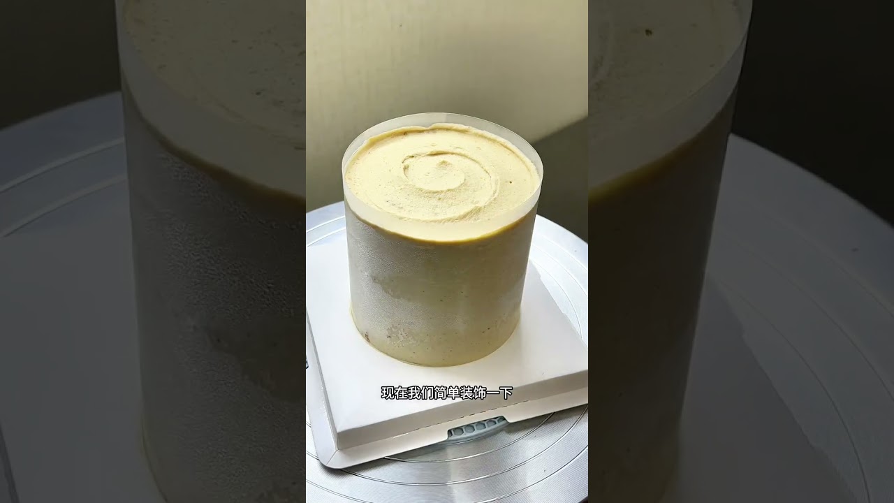 第11集 秋冬必不可少的栗子蛋糕。【双重红茶，双倍快乐】醇香温暖的栗子，邂逅丝滑冰润的红茶奶冻，幸福感直接拉满