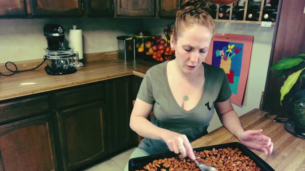 Flavoring and Roasting Raw Almonds