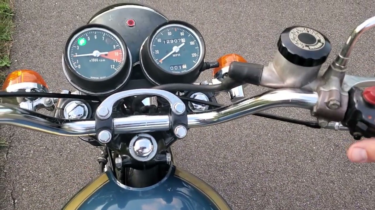 1971 Honda CB450 K4 Polynesian blue metallic walk around and cold start