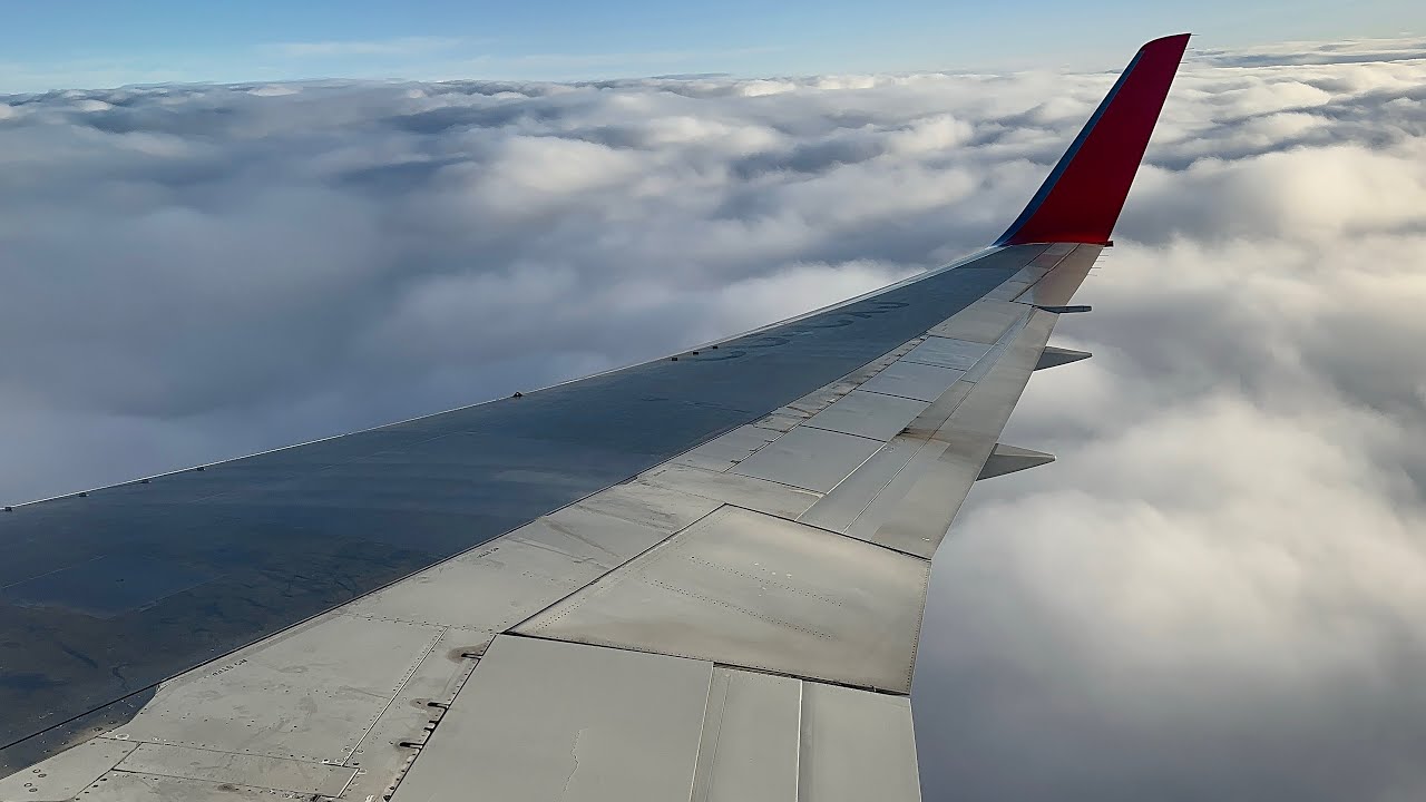 LATAM Boeing 767-300 Economy class Lima to Los Angeles 