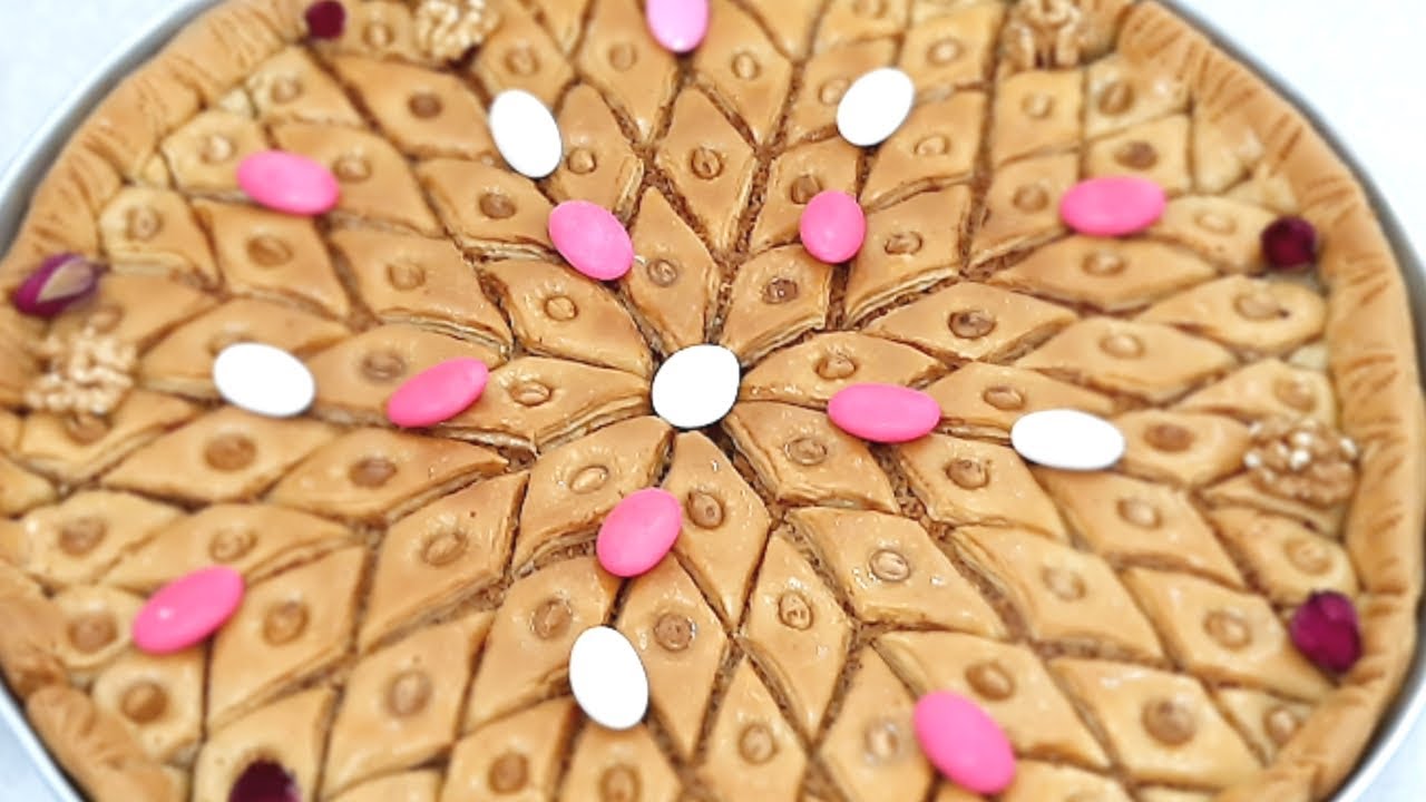 #بقلاوة جزائرية قسنطينية بدون آلة التوريق الوصفة الأصلية والتقليدية💯 🇩🇿Baklawa constantinoise