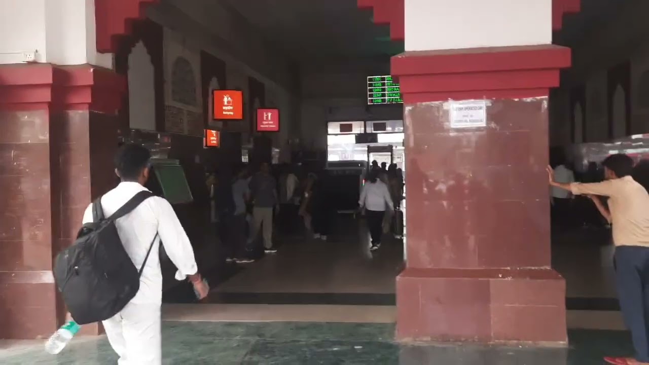 Agra Cantt Railway Station, Uttar-Pradesh #agracantt 
