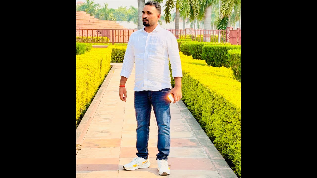 राधे राधे सभी लाइव