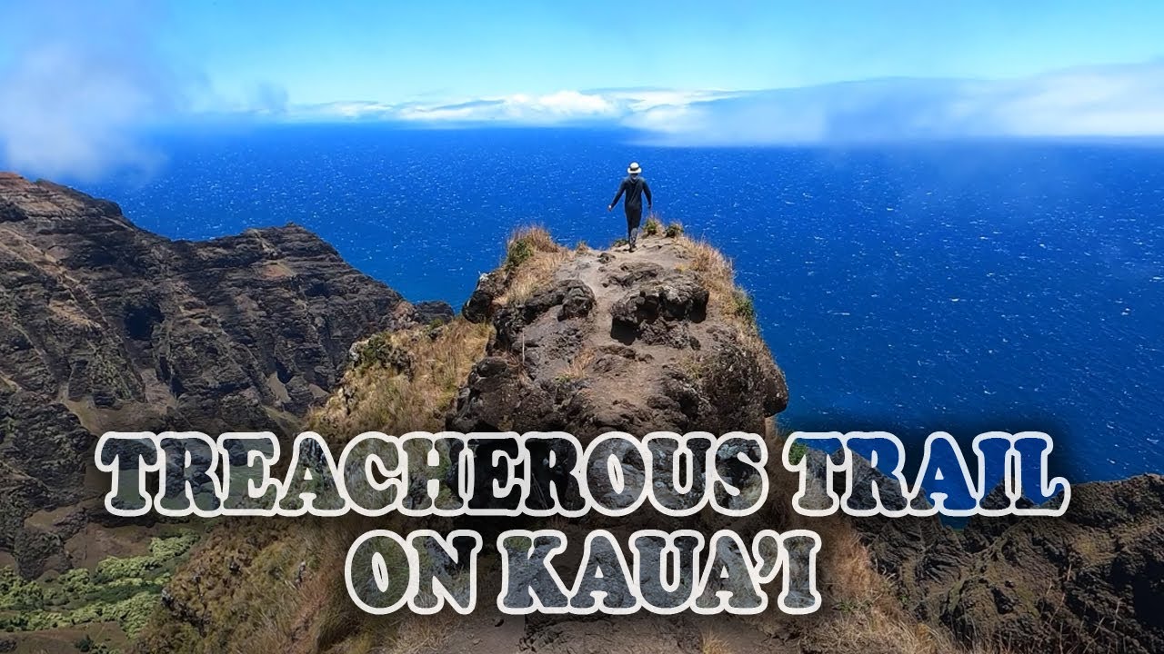 Awa'awapuhi Trail Hike | Kaua’i, Hawai'i
