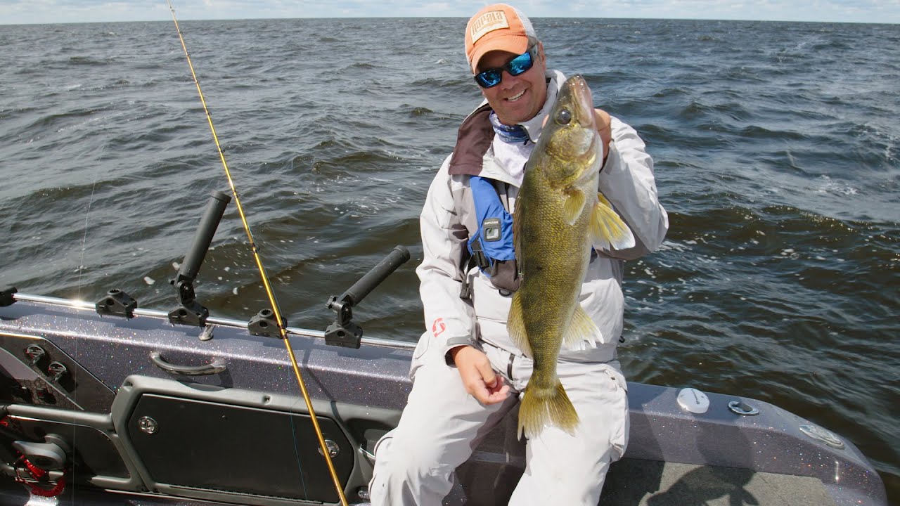 WALLEYE TROLLING METHODS | Bottom Bouncers With Spinners Vs. Lead Core With Crank baits | S14 E23