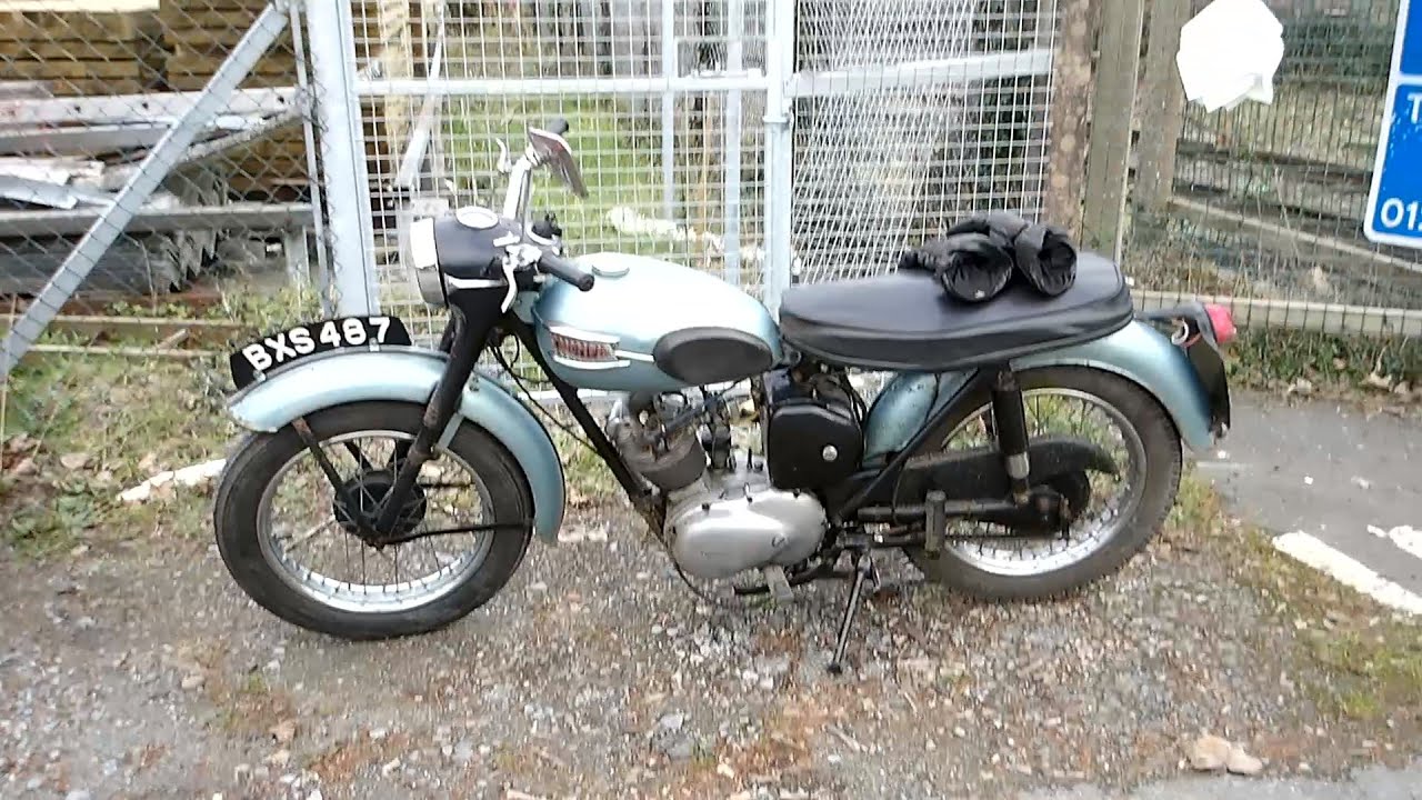 Triumph Tiger Cub T20 Road Cub, 1958, short late December ride around A482, lanes and A40.