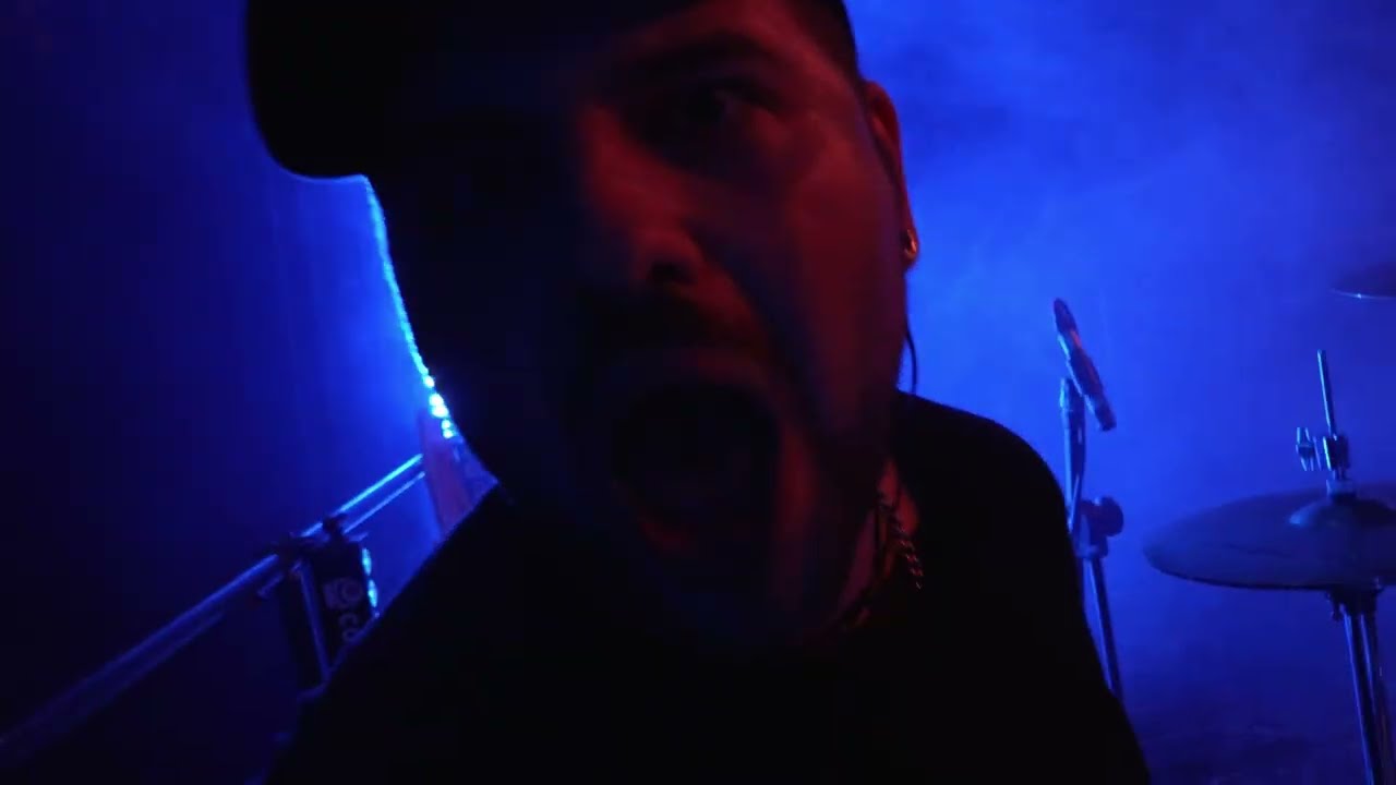 cafetrauma - MAM Z TYŁU GŁOWY DRUGĄ TWARZ / CYRK / CHYBA ZNAM NA TO LEK (live Wrocław 27/09/2025)