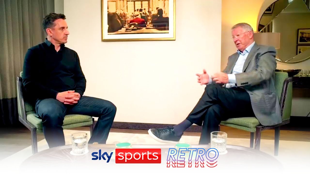 Gary Neville interviews Sir Alex Ferguson 🎙️