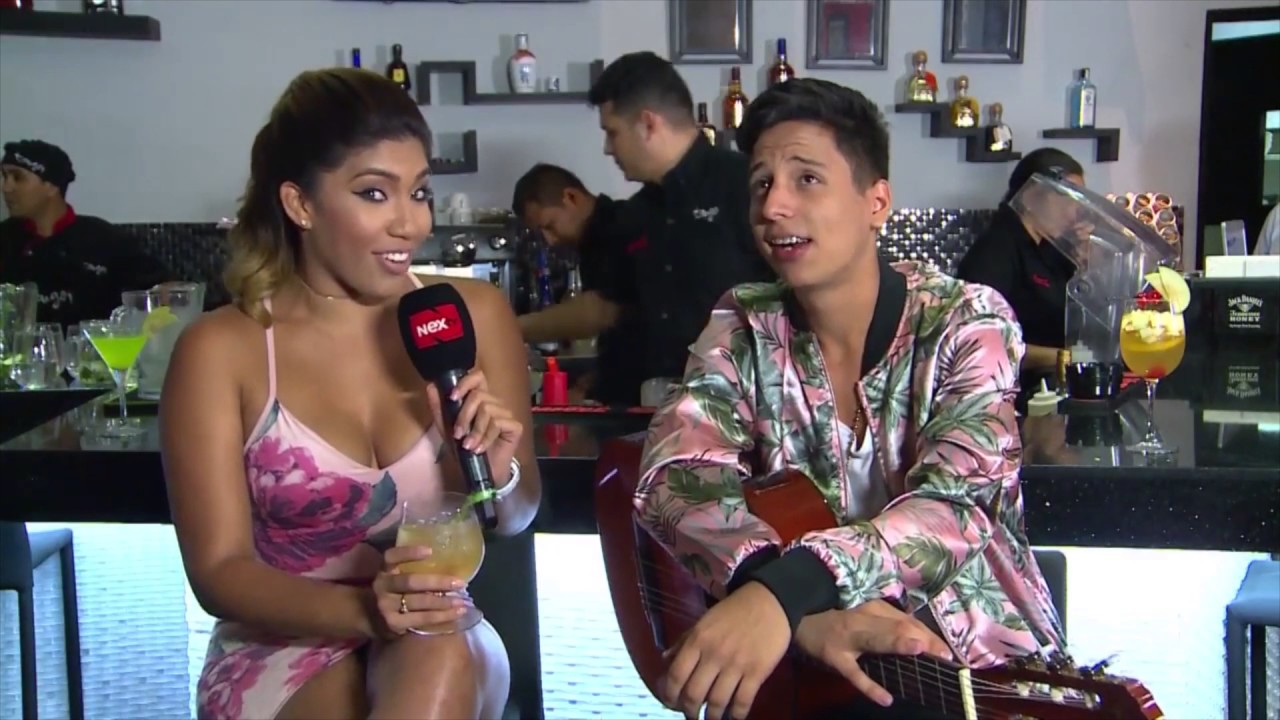 Jago canta Dime en NexTV (acústico)