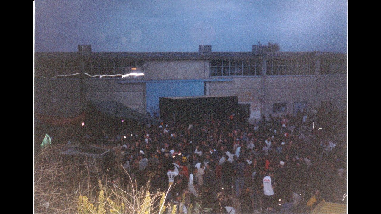 Rave Cirkus Alien - kernel Panik 20-10-2001