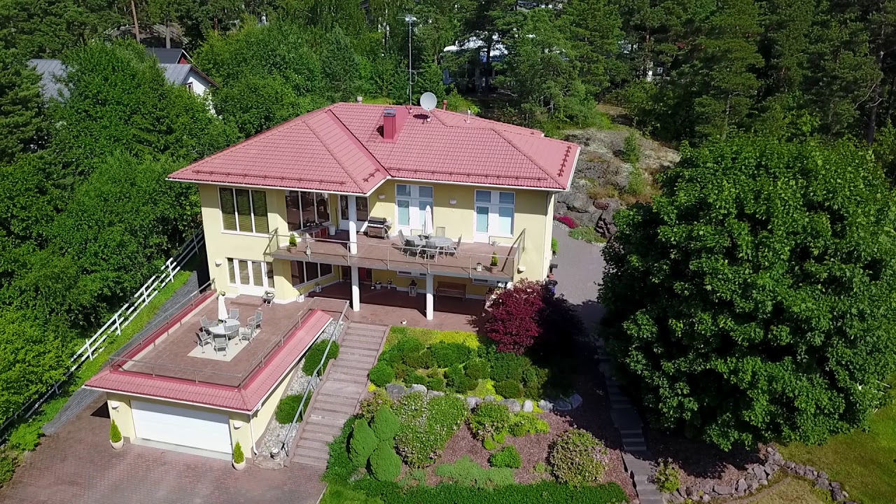 Villa for sale at Soukan rantatie 76, Helsinki suburb, Finland