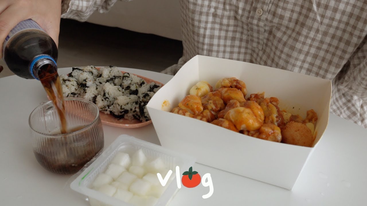 (ENG) vlog 올림픽을 대하는 한국인의 자세 / 신라호텔 망고빙수 만들기 / 처갓집 슈프림양념치킨 / 맥모닝 / 가지덮밥 / 자취 요리 브이로그