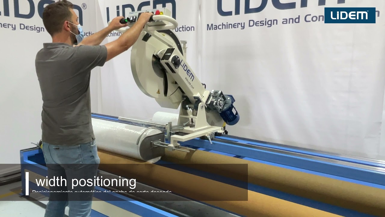 Easy to use, semiautomatic non-woven roll slitter, capable of cutting a wide variety of fabrics