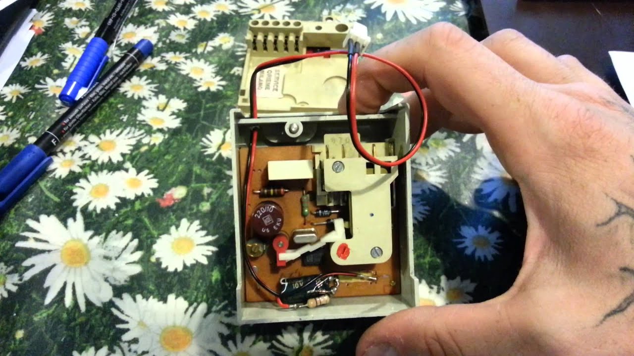 Temporizzatore orario giornaliero 220V convertito in 12V