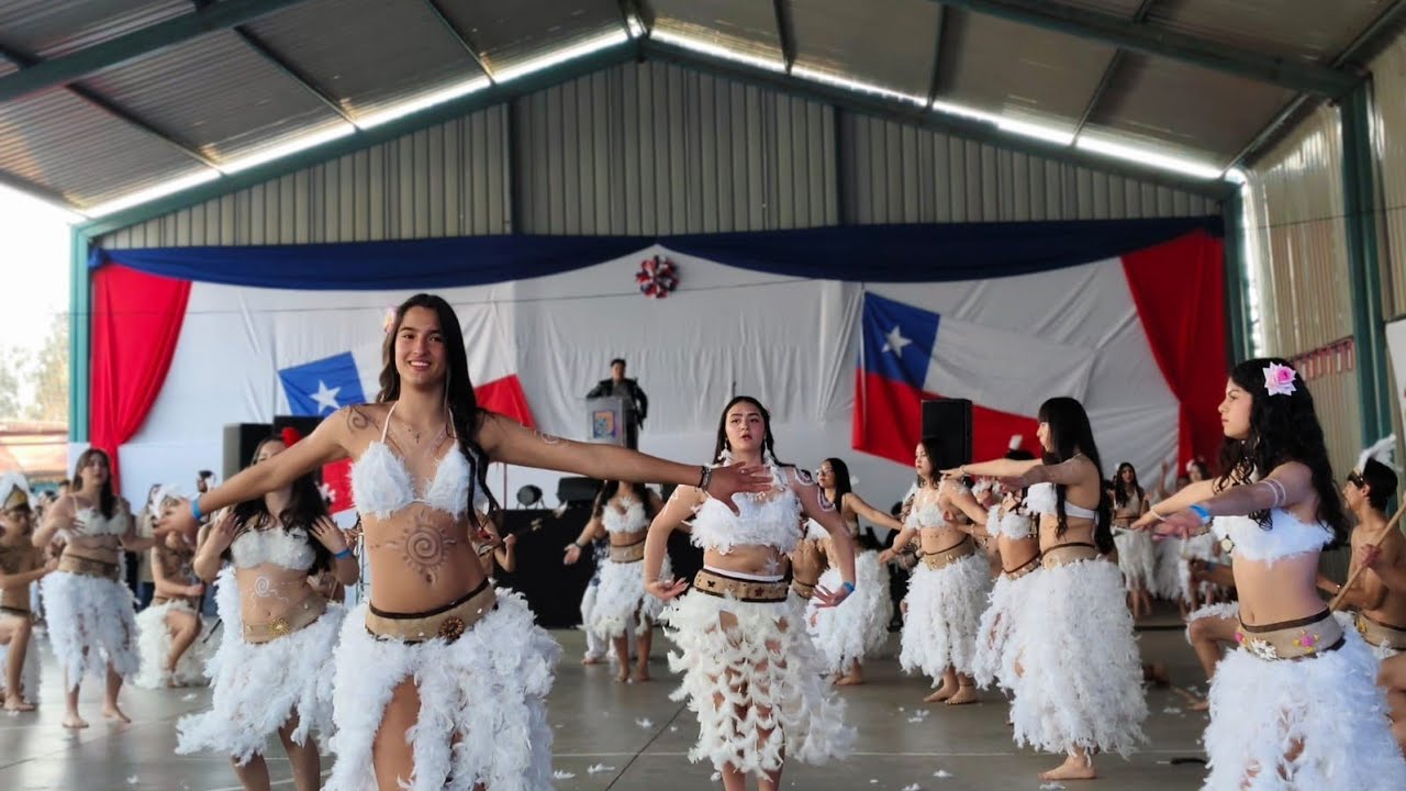 pascuense - segundo baile 2° medio a (fiestas patrias 2024)