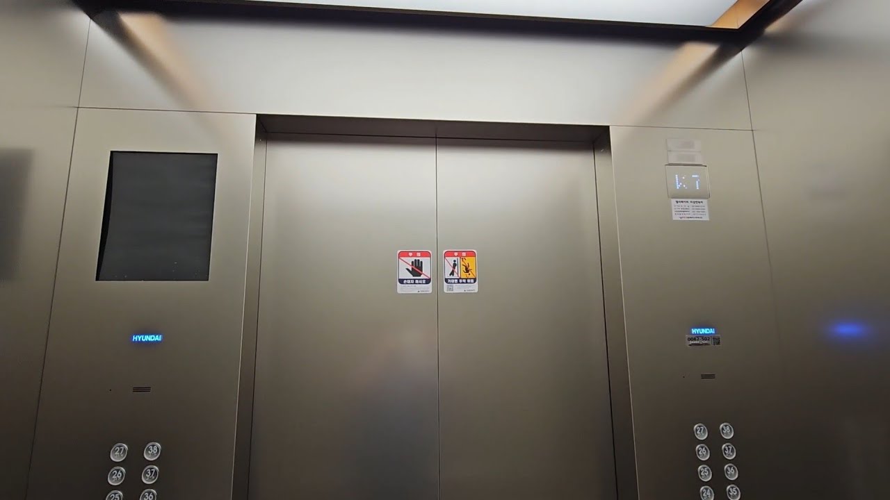 2025 SUVF | 서울특별시 광진구 구의동 강변테크노마트 | 현대 엘리베이터 [교체 후]