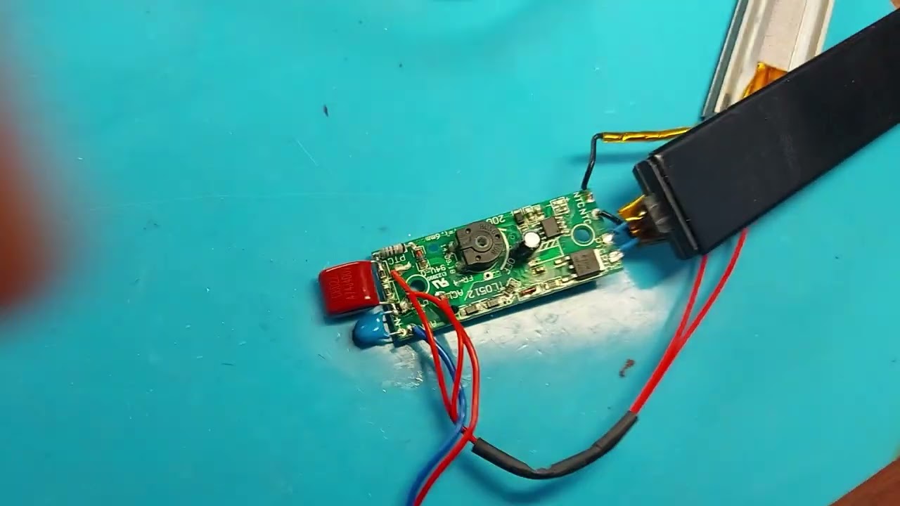 Repair of REDMOND hair straightener