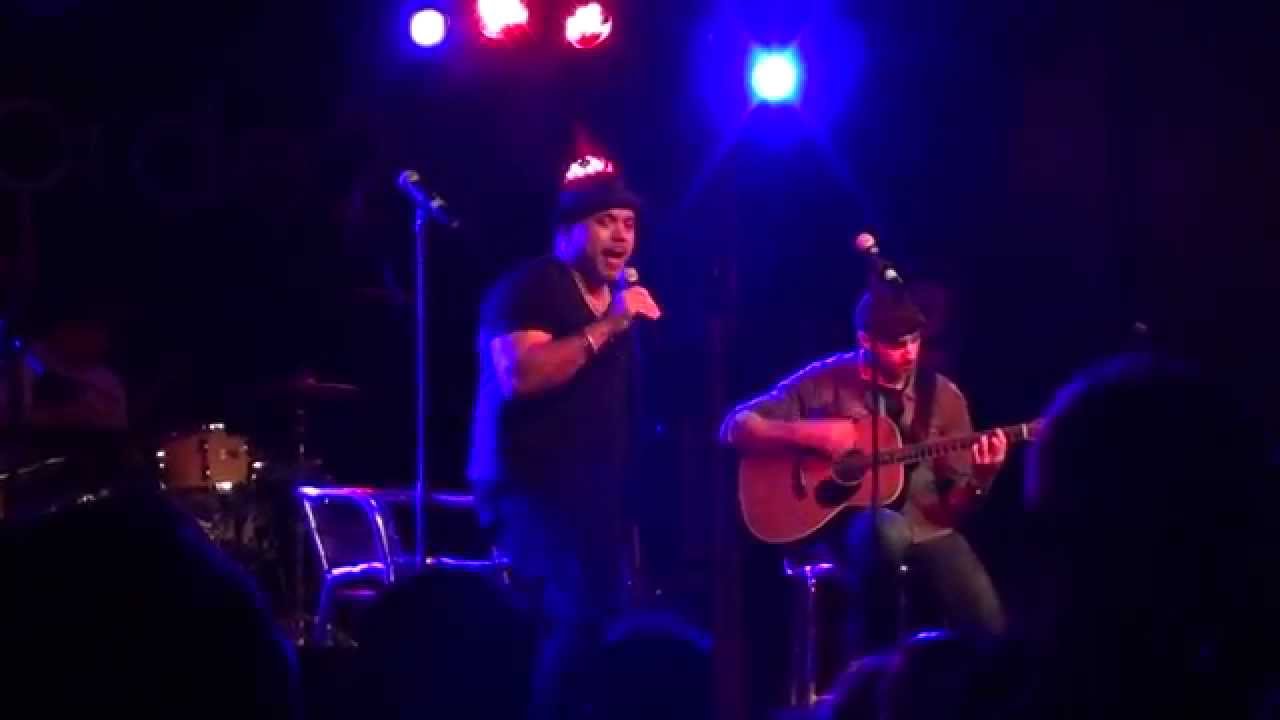 Shalamar live at Concorde2 - 09 Howard Hewett singing Enough
