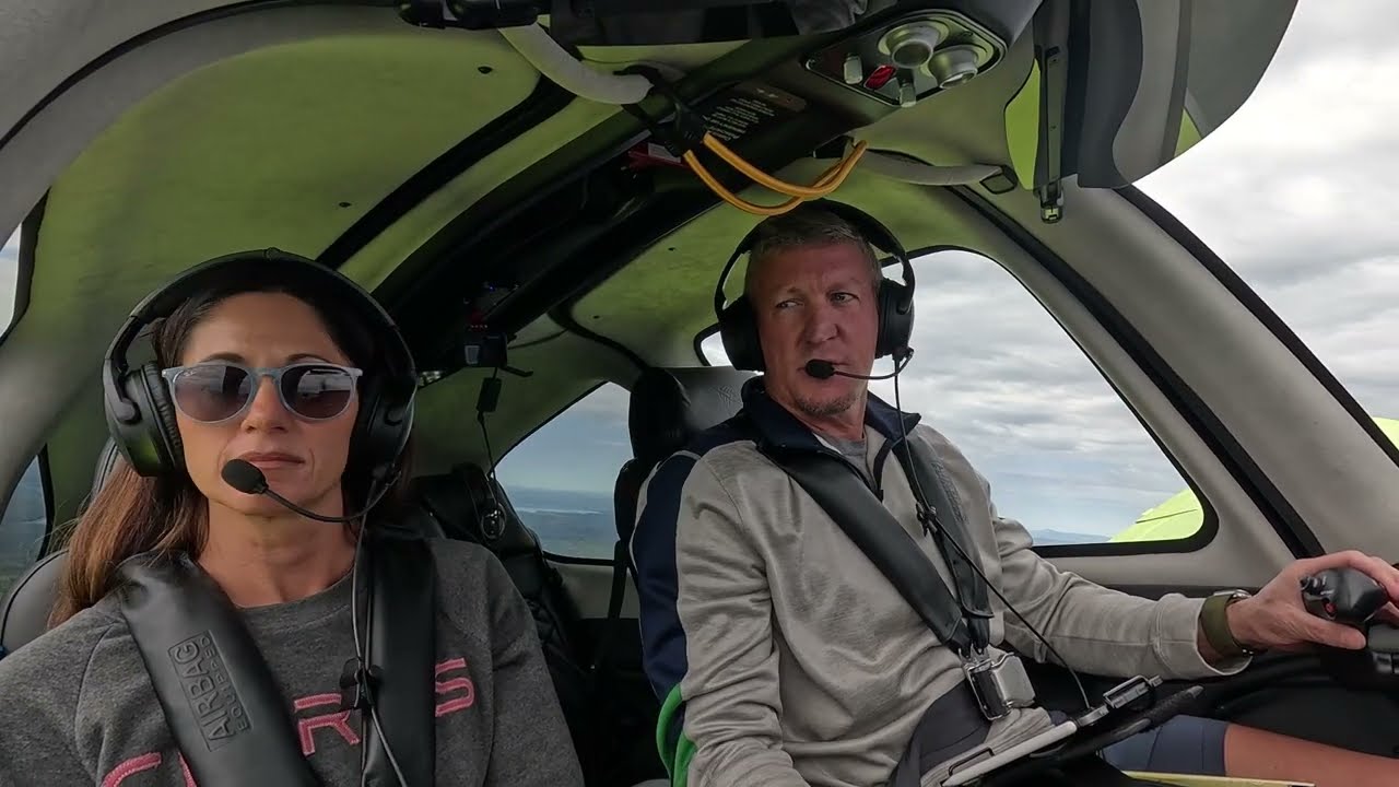 Cirrus SR22T from Auburn-Lewiston Airport to Bar Harbor Maine