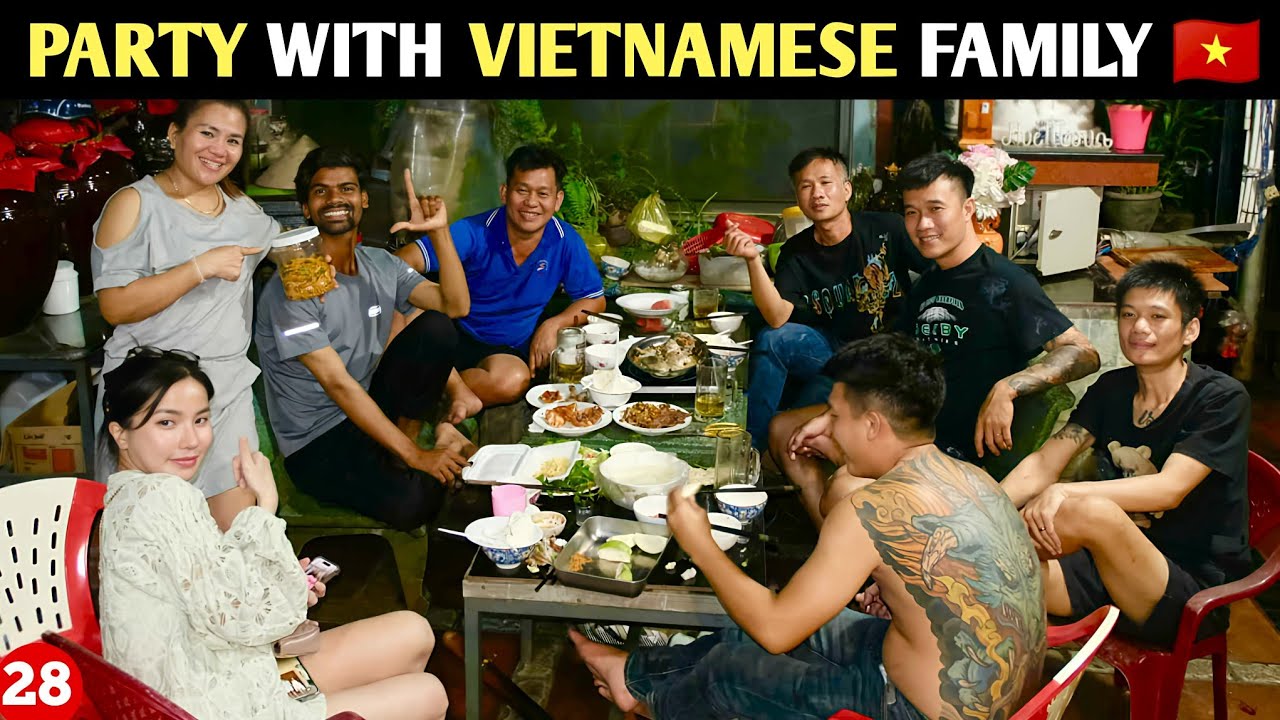 🇻🇳 इन लोगों ने तो बहुत बियर पीला दिया 🍷 |  VIETNAM VILLAGE LIFE | VIETNAM VILLAGE VLOG | VIETNAM 