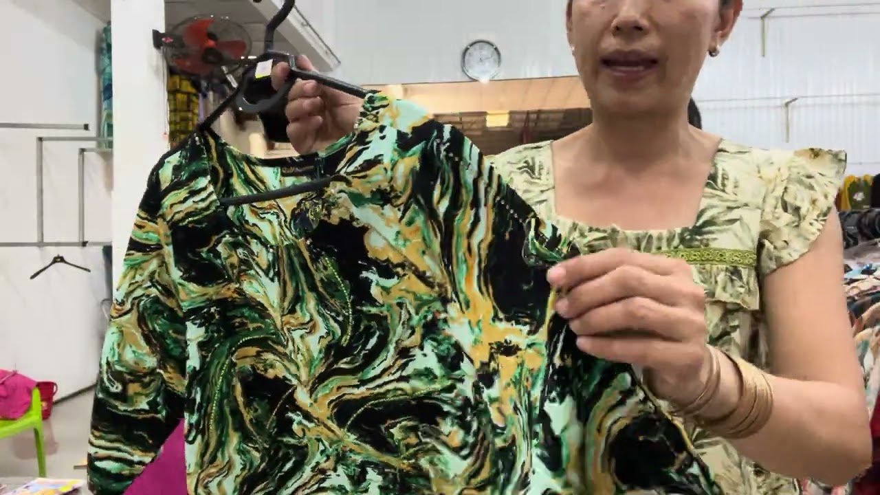 em Diễm Nhỏ 📞 0964444448. 17.3.2025 Áo trung niên tổng hợp giá 85K