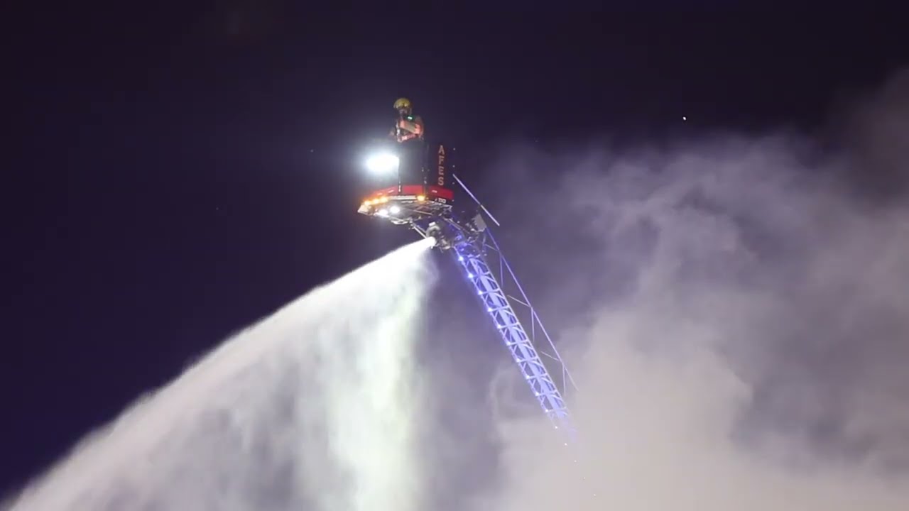 FEB/02/2026 -- AJAX, ON -- MAJOR FIRE