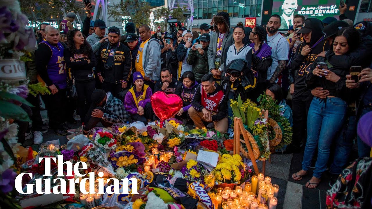 Fans pay tribute to Kobe Bryant outside Staples Center