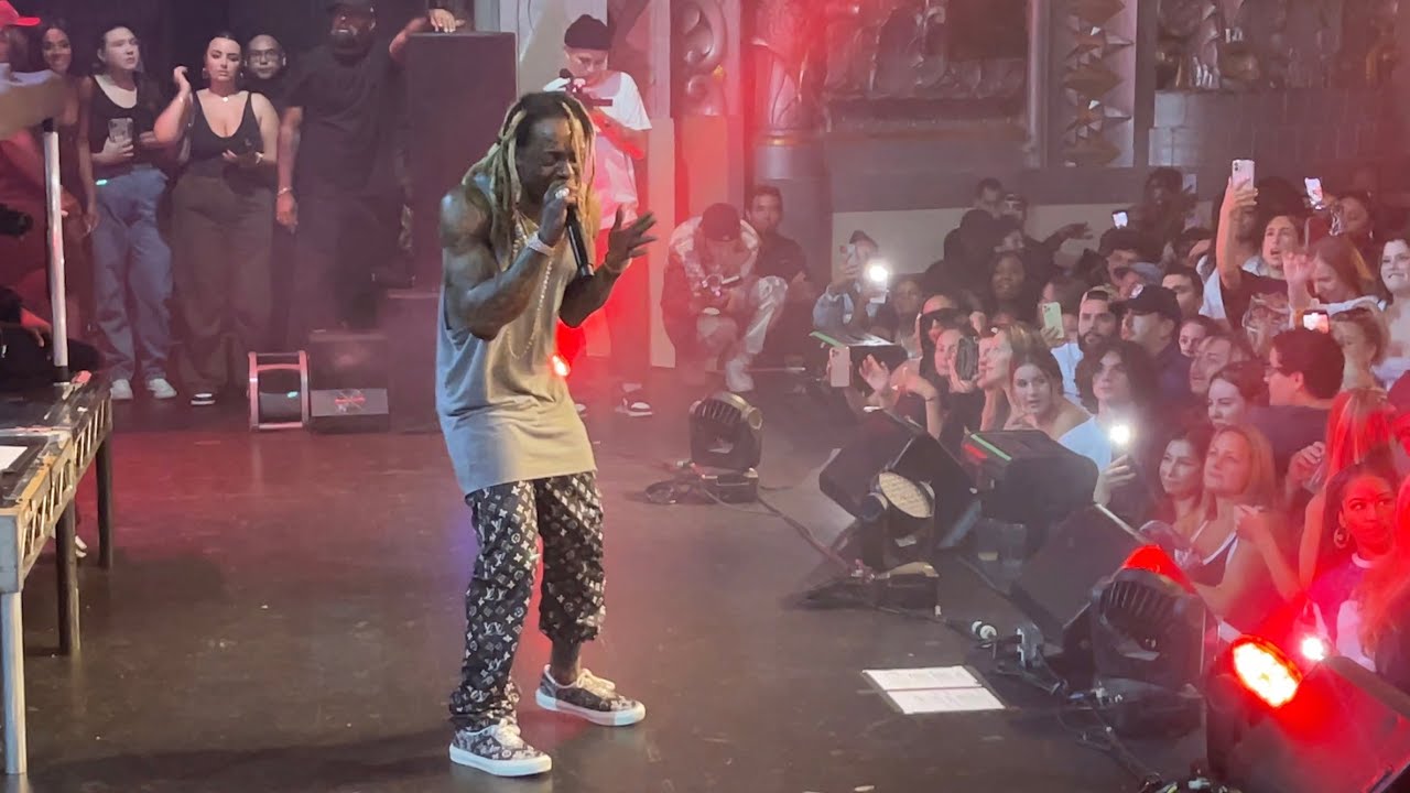 This Why Lil Wayne is THE BEST Live Performer In The Game